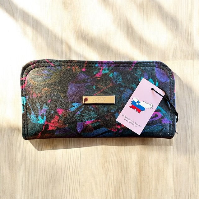 KRIS Handmade Large Wallet – Abstract Design
