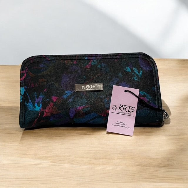 KRIS Handmade Large Wallet – Abstract Design